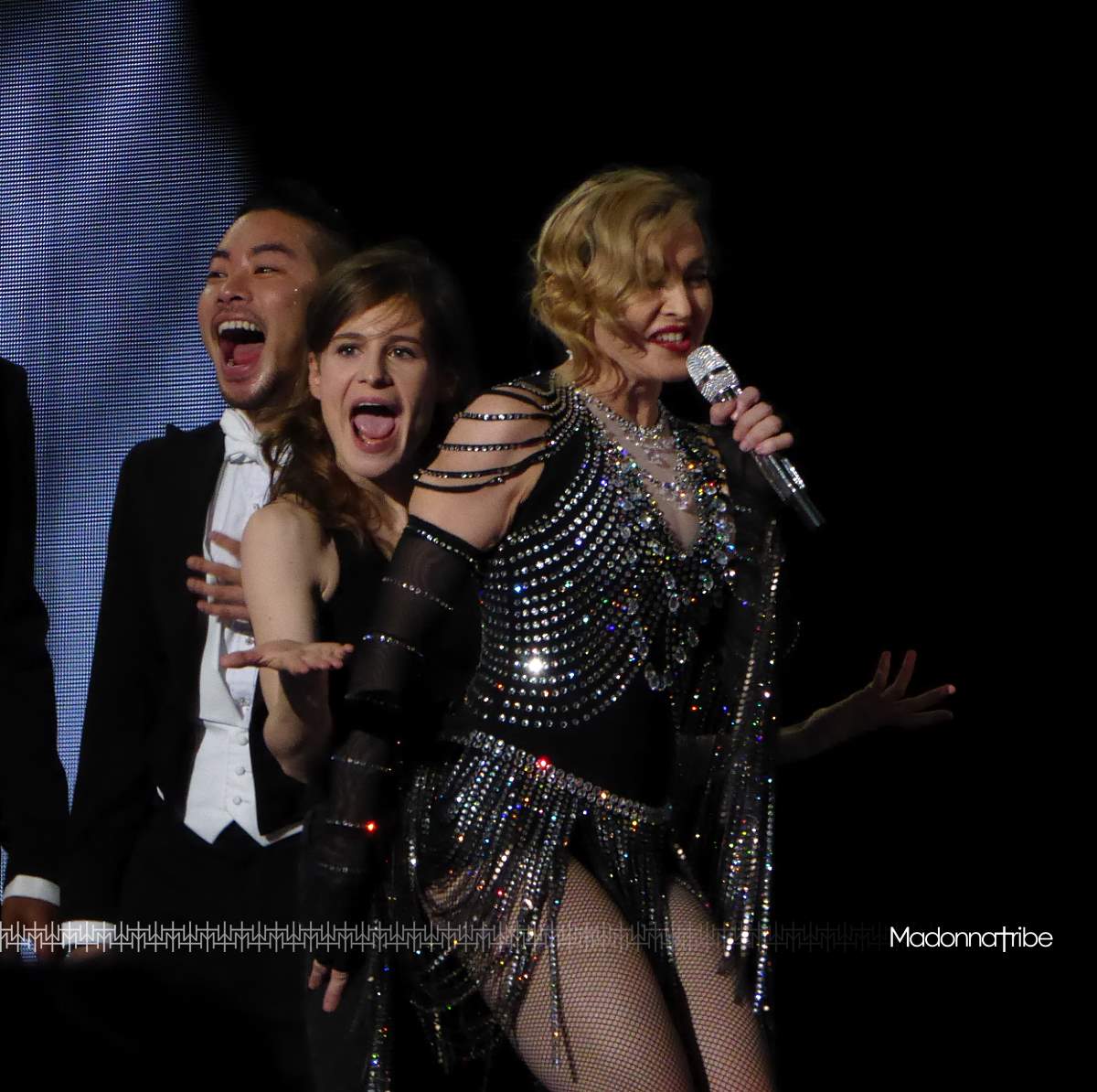 Christine & The Queens on stage with Madonna in Bercy